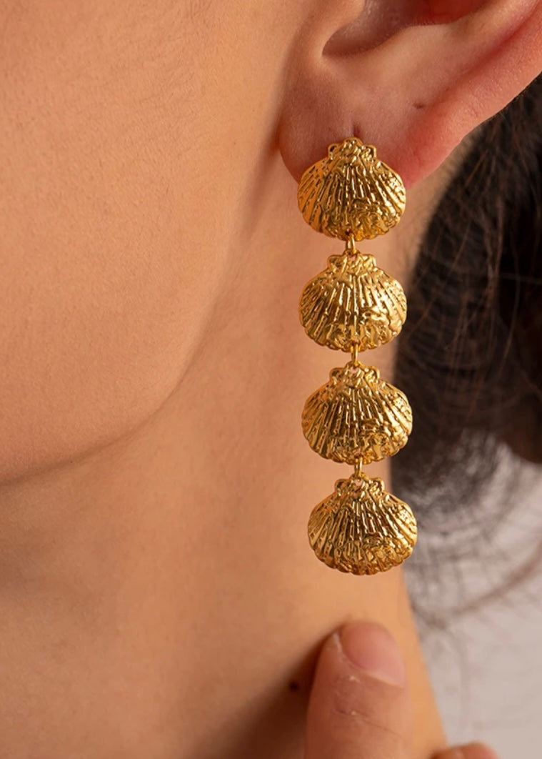Scallop Drop Earring non Tarnish 18k Gold plated