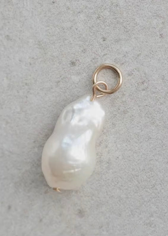 Irregular Pearl Charm | Large Gold