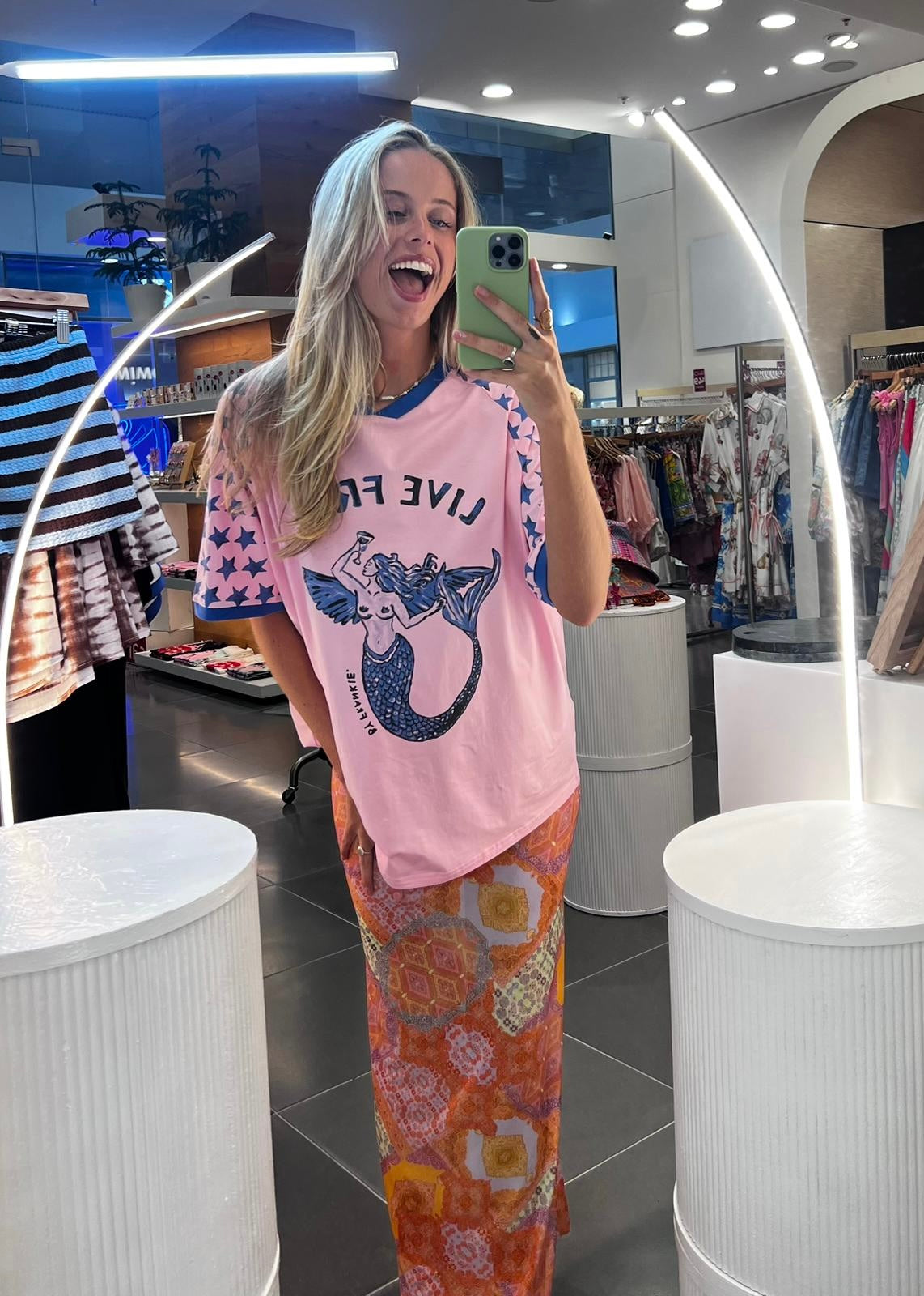 Live Free Mermaid T-shirt | Pink