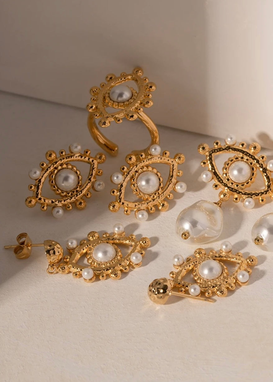 Evil Eye Pearl Stud Earring 18k Gold plated