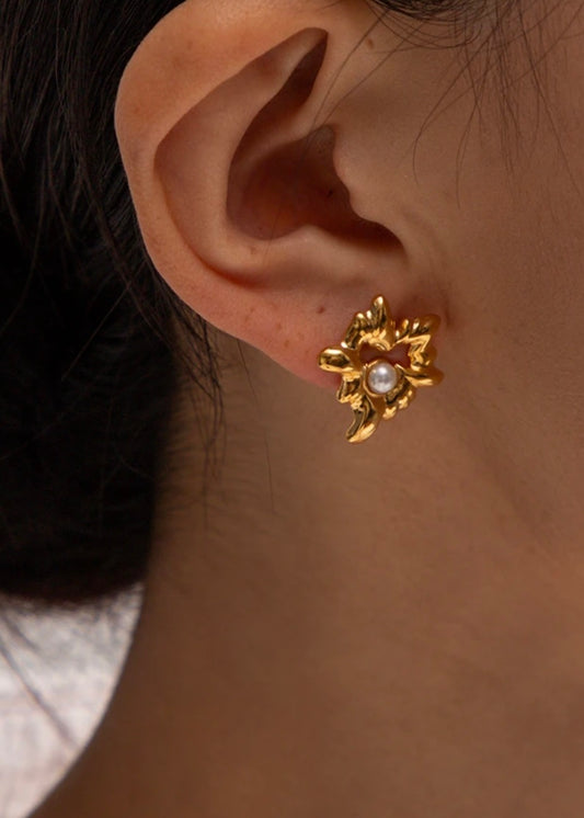Lava Heart Stud Earring 18k Gold plated