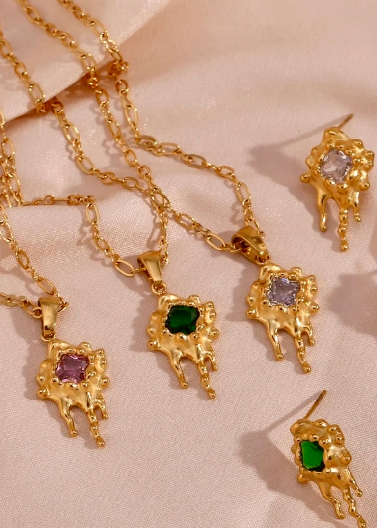 Drip Gold Necklace Pink