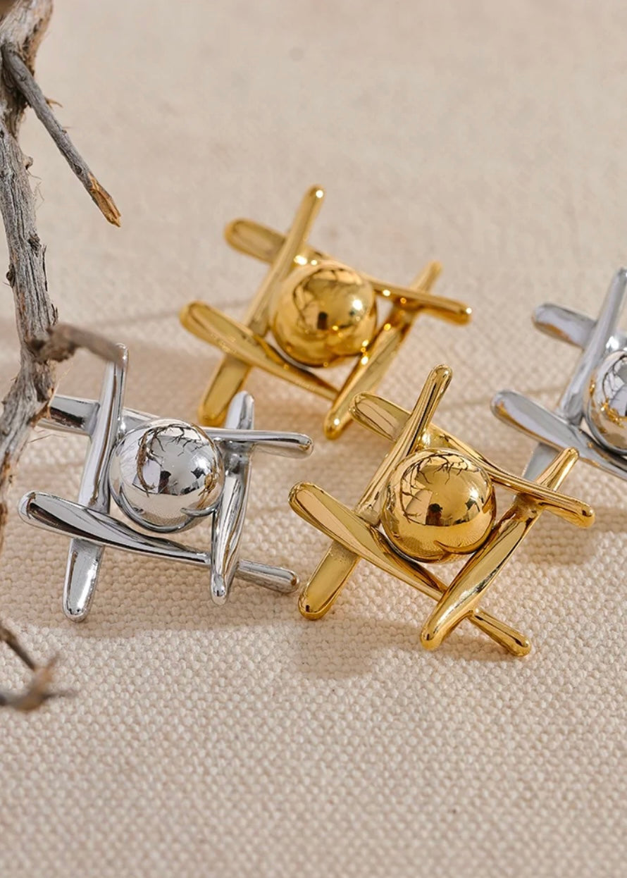 Contessa Gold Earring