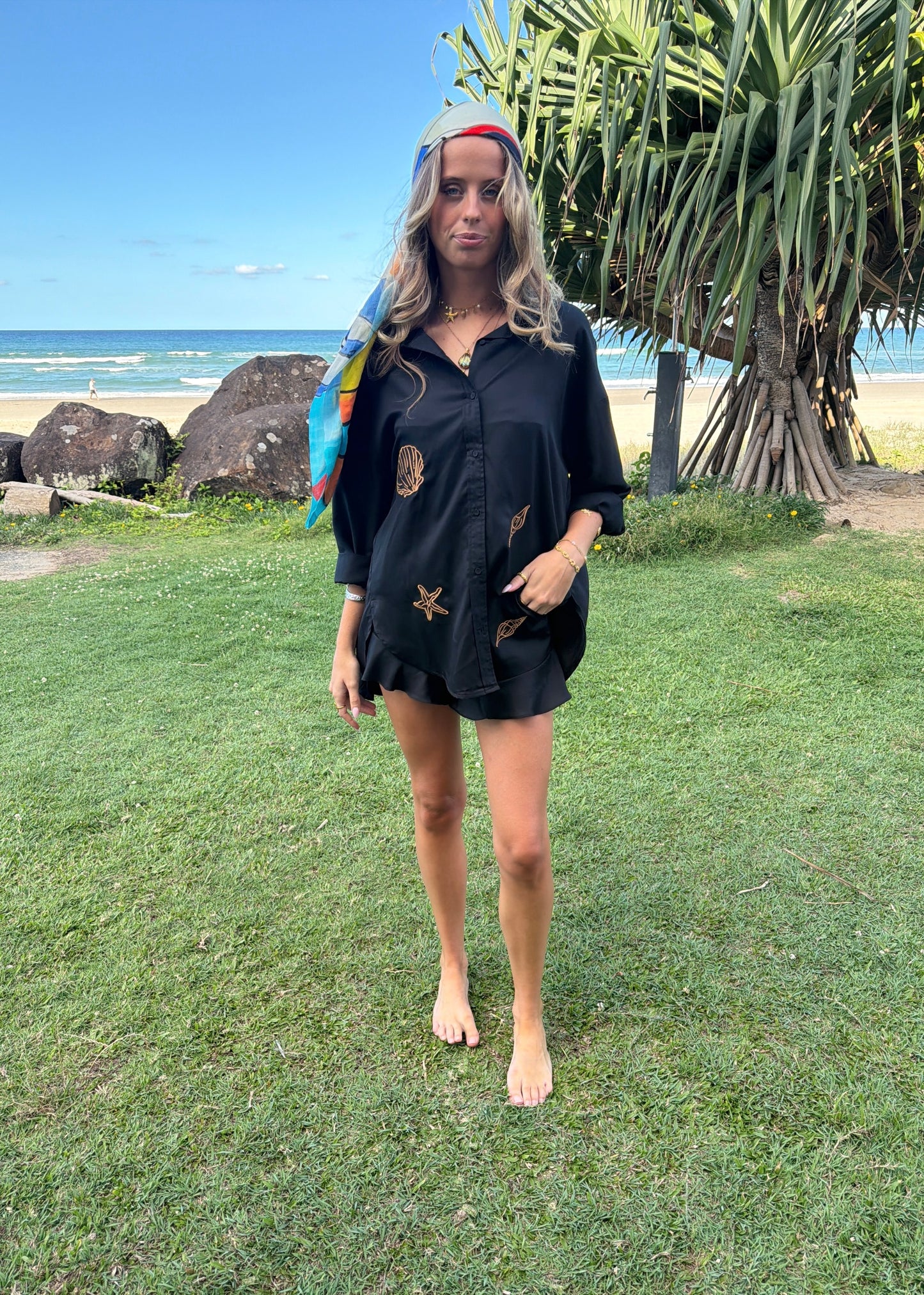 LP Embroidered Rouched Shorts | Black