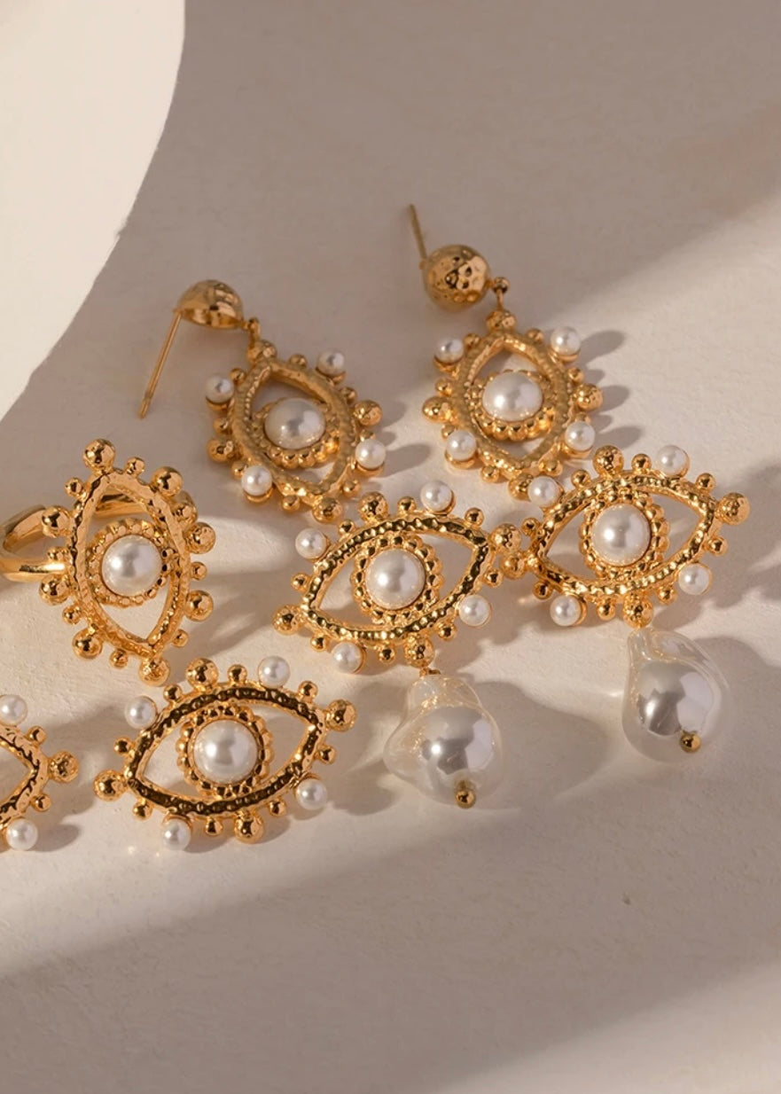 Evil Eye Pearl Stud Earring 18k Gold plated