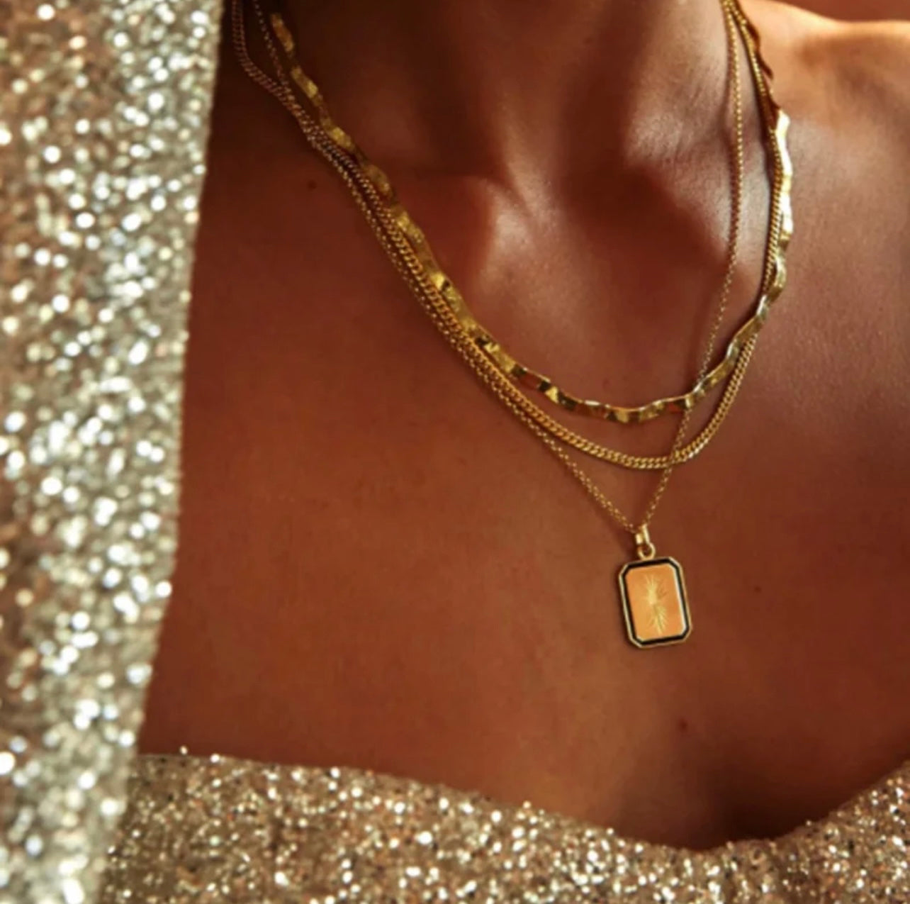 Pendant Necklace Spire