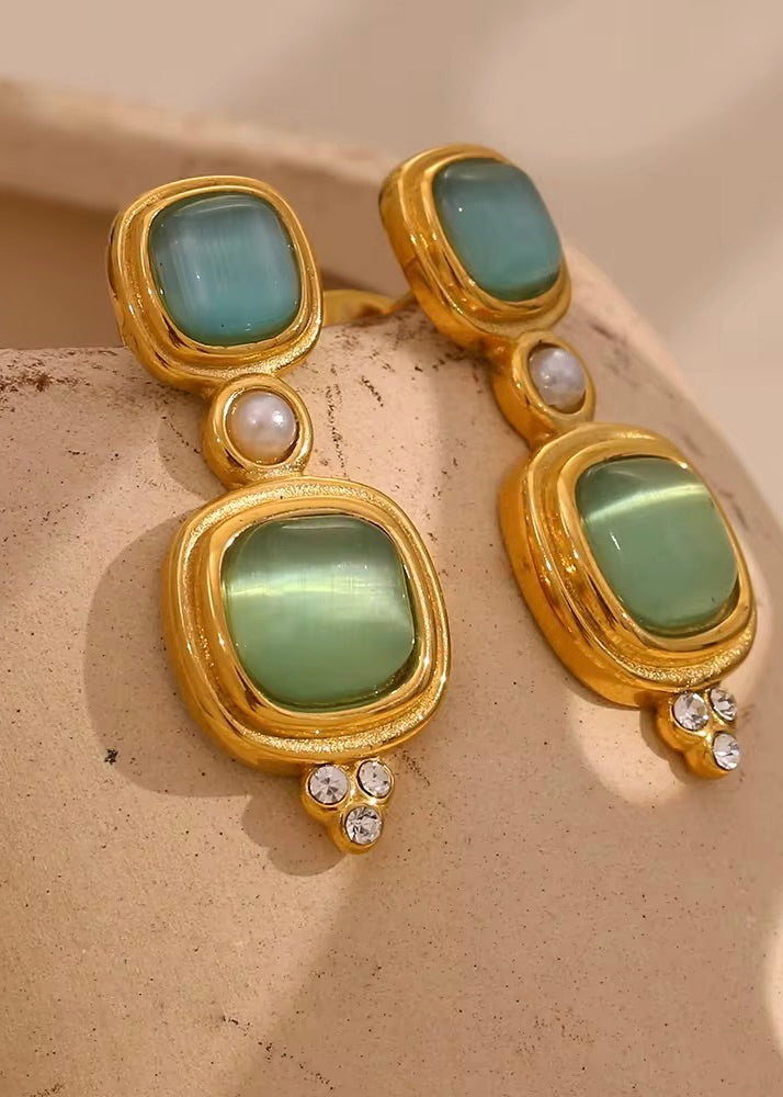 Vintage Gold Earring