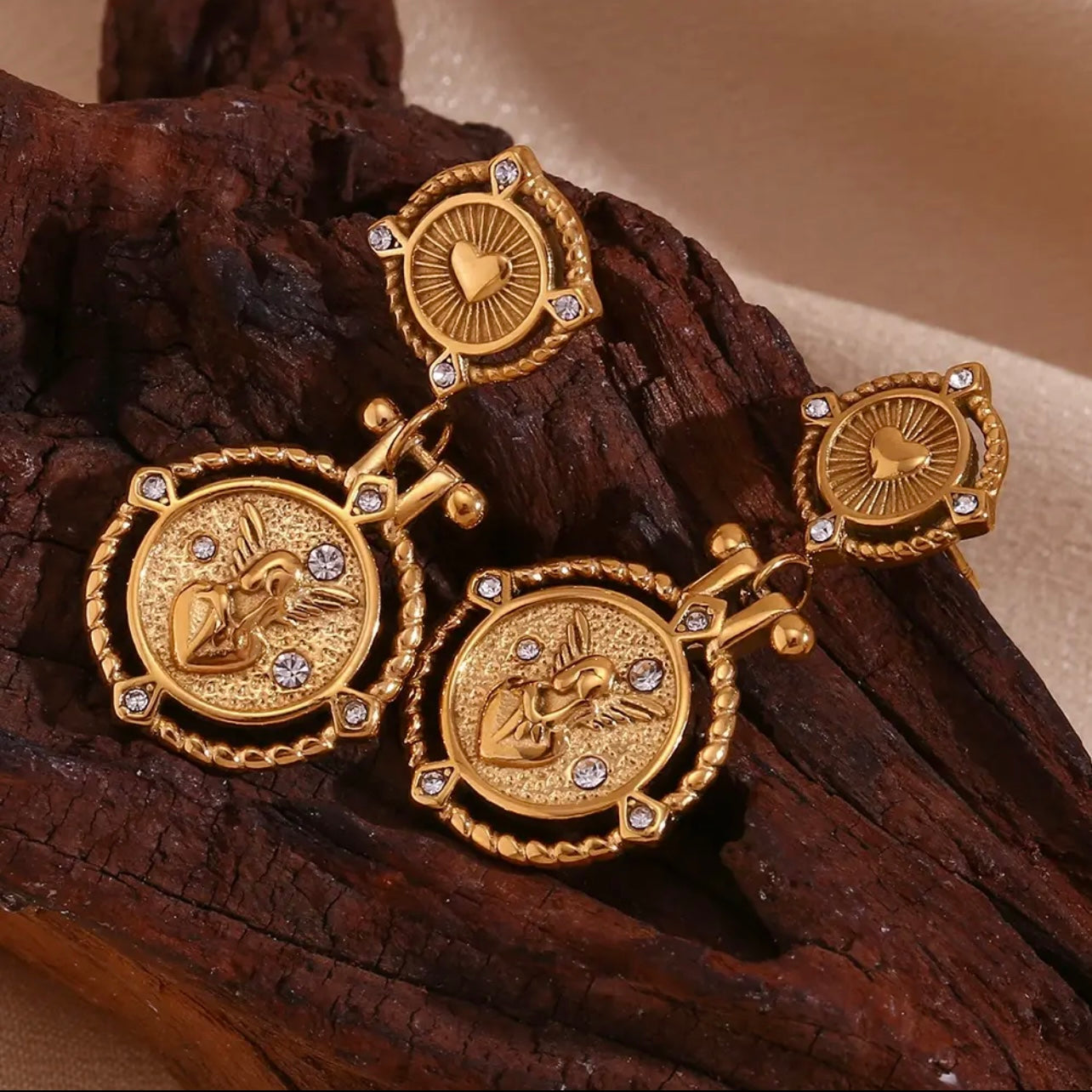 Vintage style Angel Heart Drop Earring - 18k Gold Plated