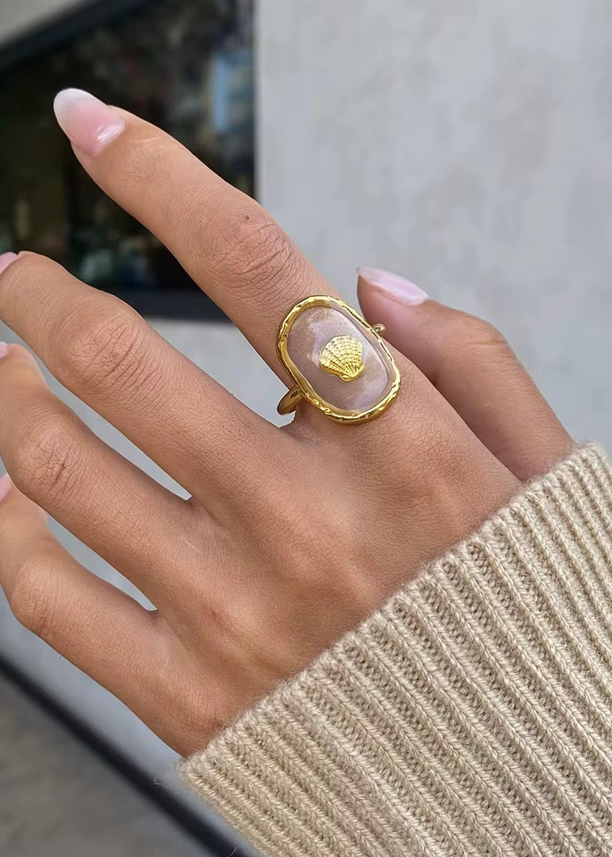 Oval Scallop Ring | Gold