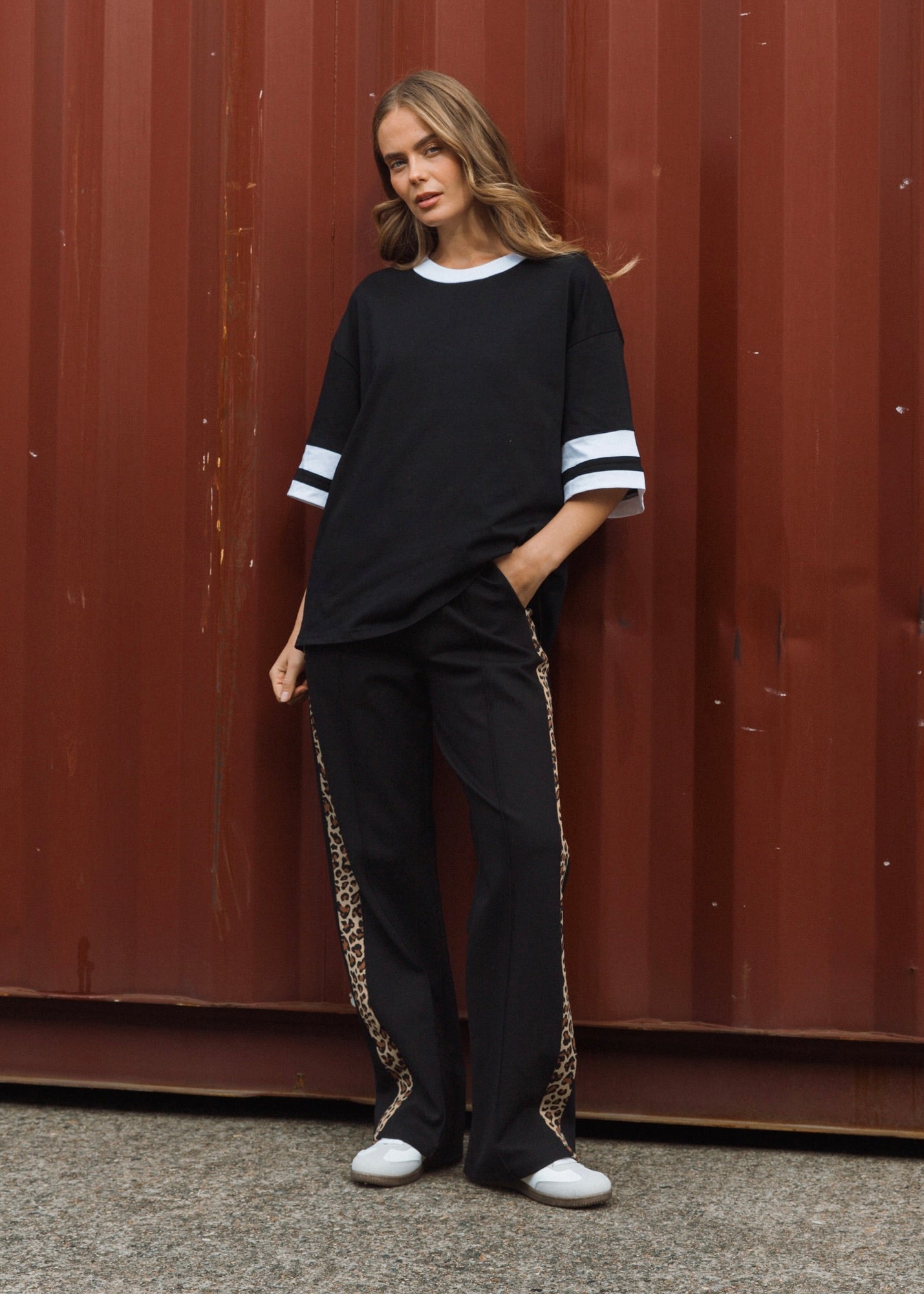 Ready Set Track Tee| Black