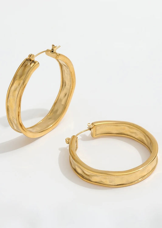 Hammered Hoop Earring non Tarnish 18k Gold plated