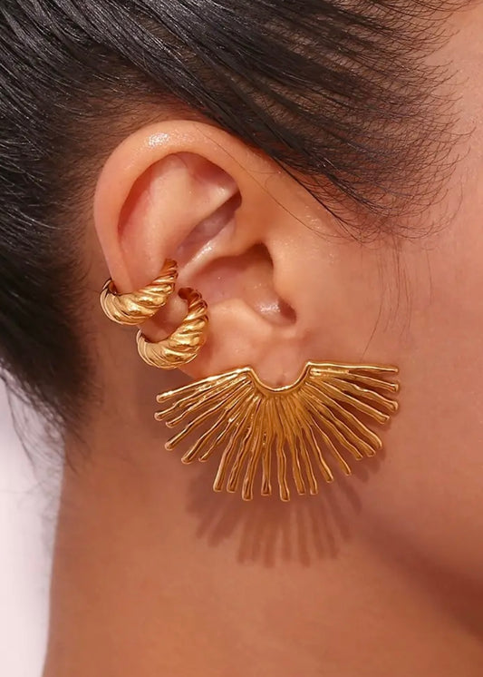 Shimmer Gold Earring