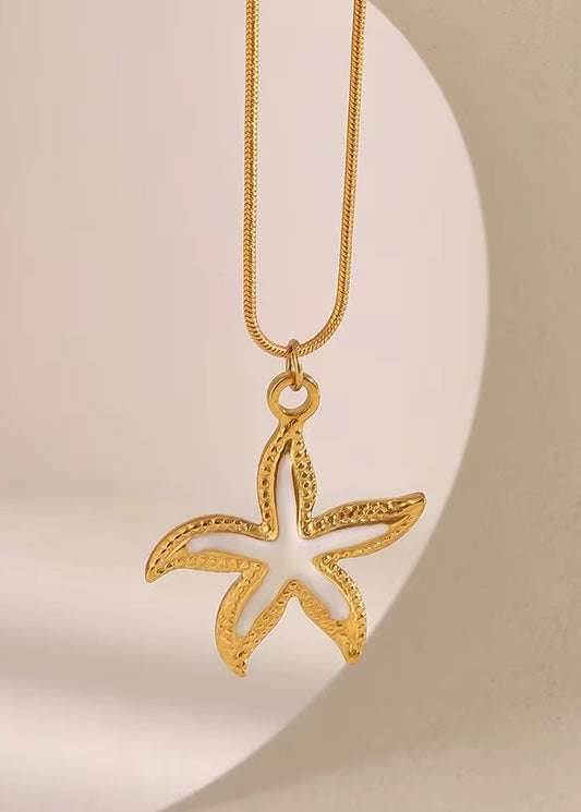 Starfish Necklace | White