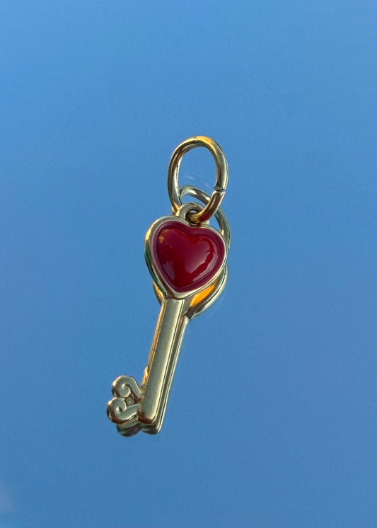 Love Key Charm | Gold