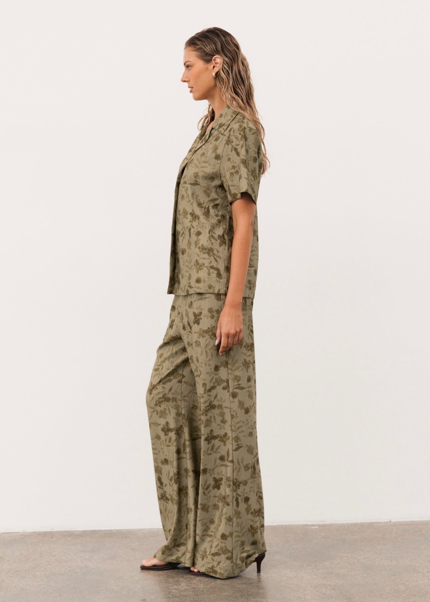 Textured Pant | Khaki Print