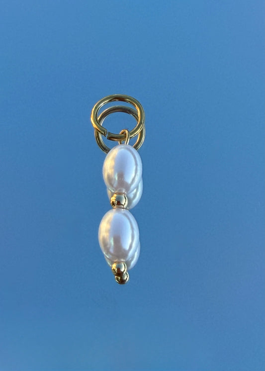 Pearl Twin Charm | Faux Pearl