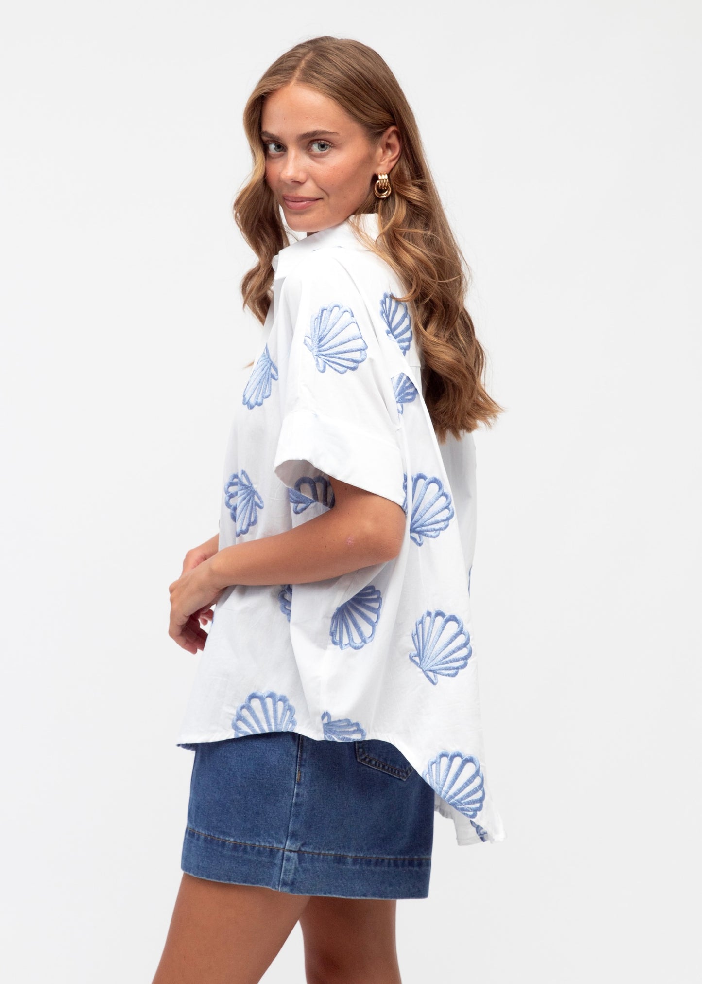 Shell Embroidery | White