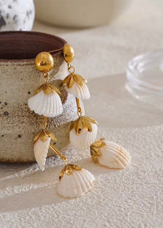 Mallorca Shell Gold Earring