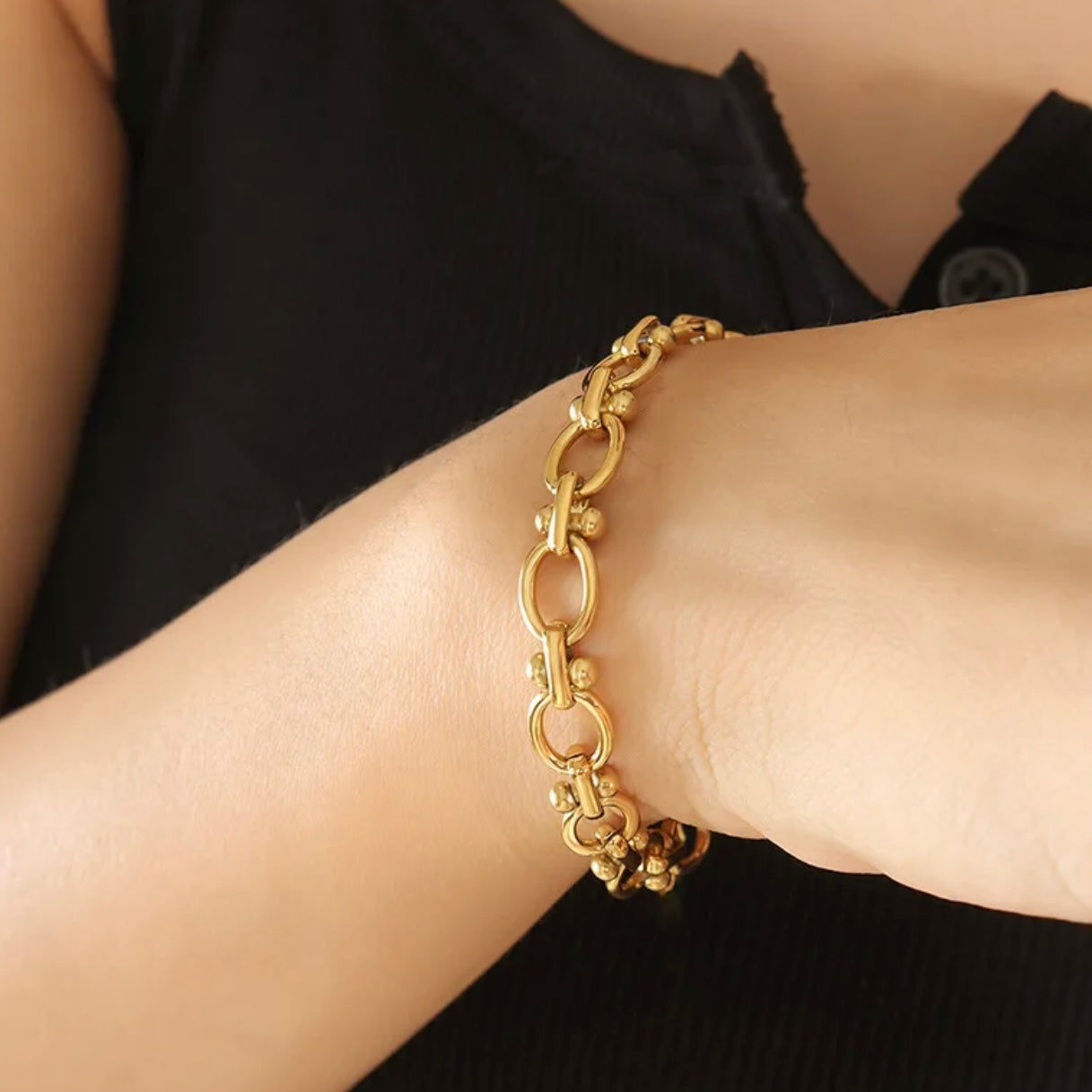 Gold Coupling Bracelet
