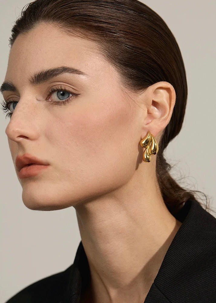 Droplet Gold Earring