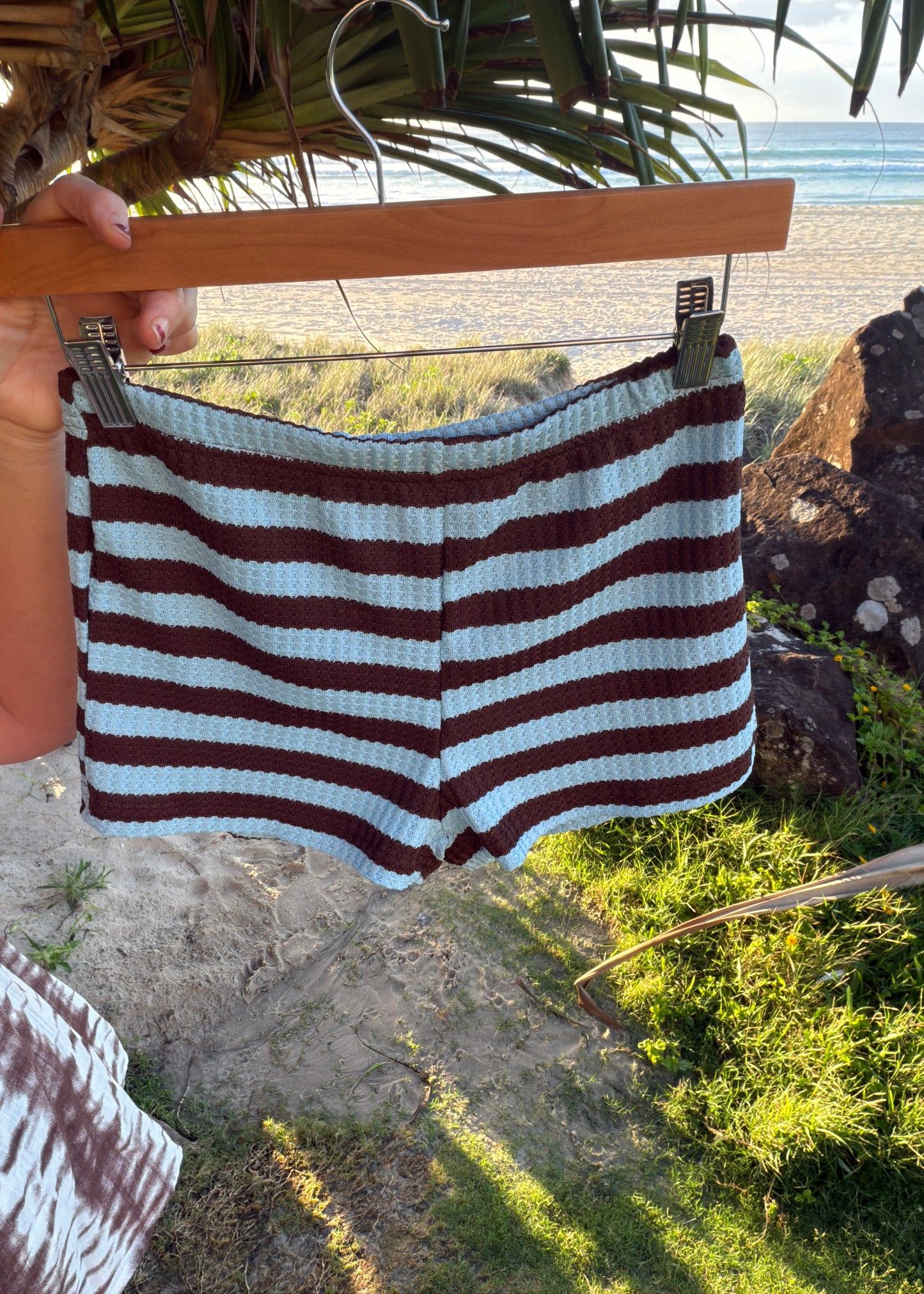 Essential Shorts | Choc