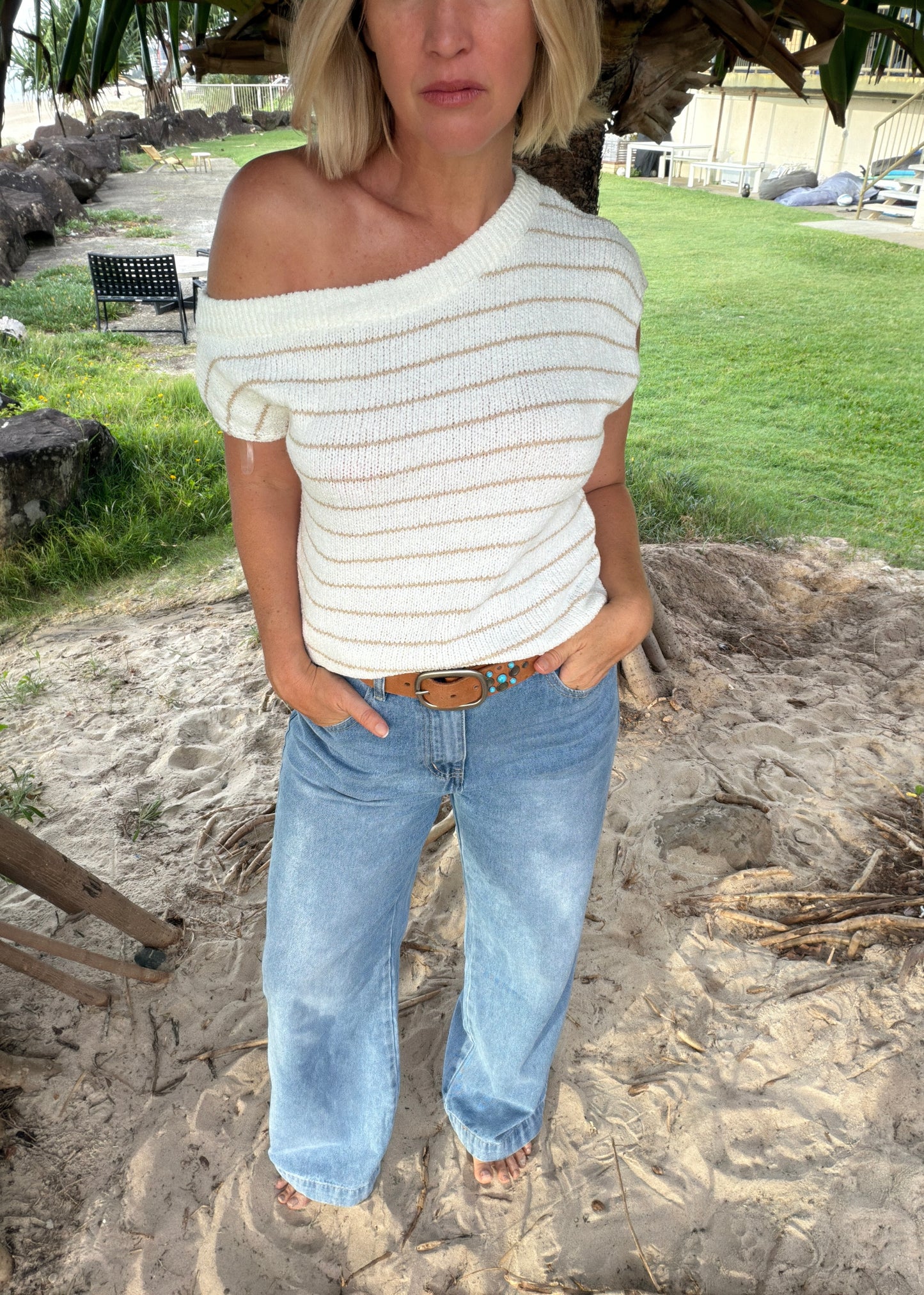 One  Shoulder Boucle Knit Top| White