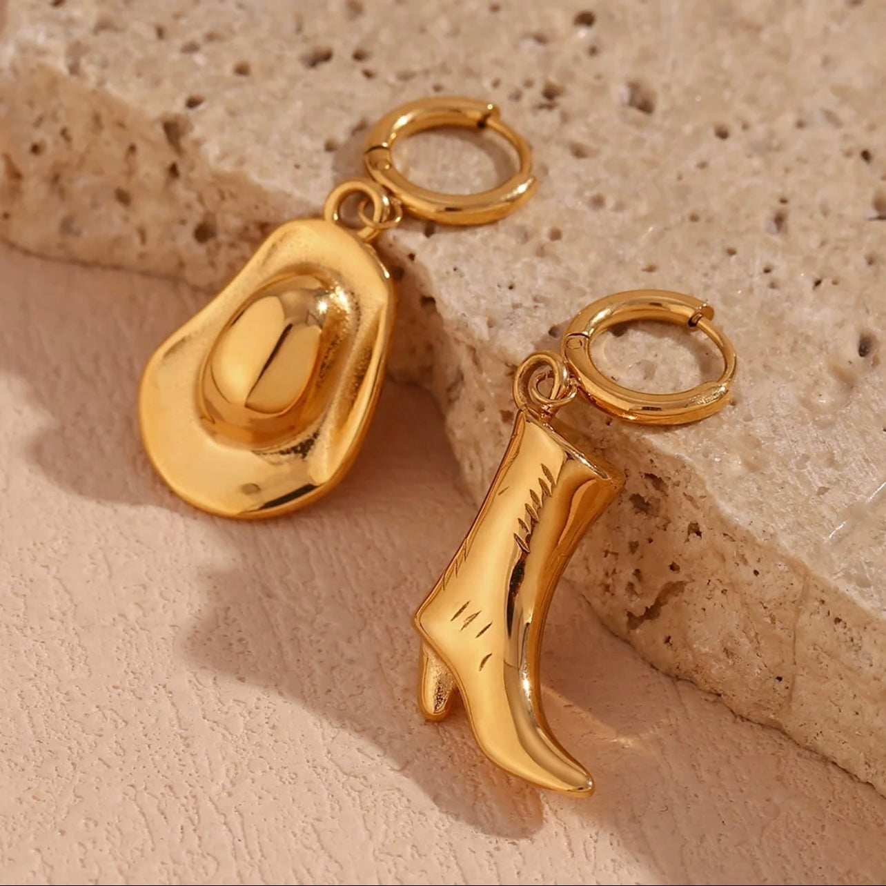 Howdy Partner - 18k Gold Plated Cowboy Earring