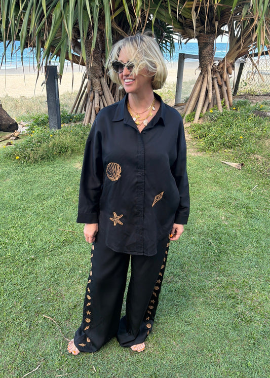 LP Embroidered Pants | Black