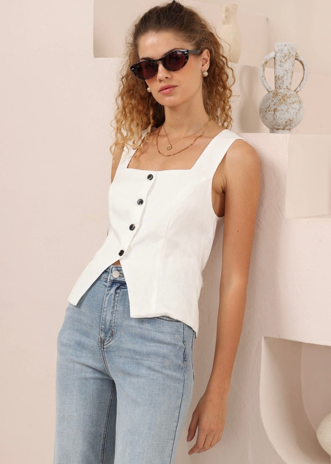 Vest | White