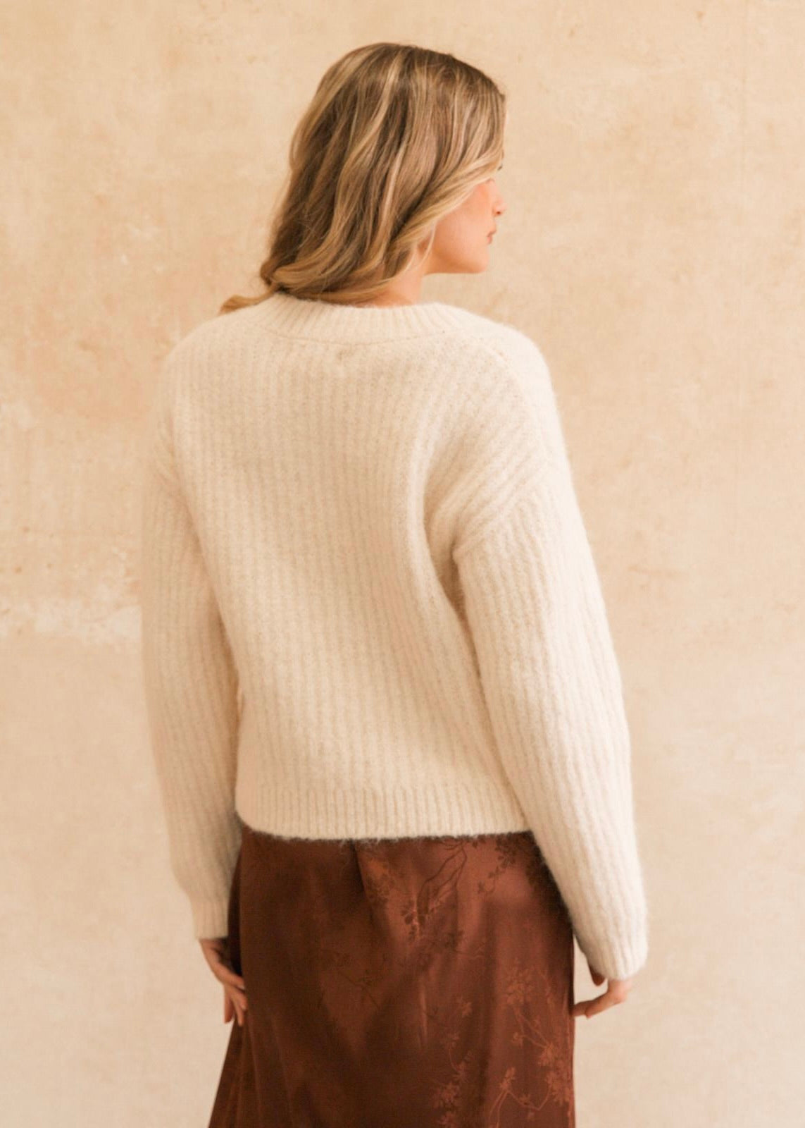 Ruby Noir Cardigan | Pearl Mist