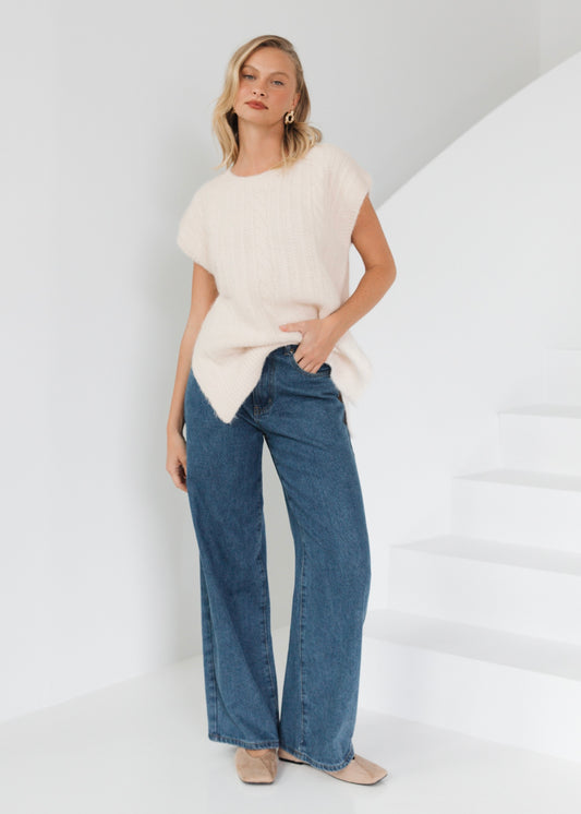 Fluffy Cable Knit Vest | Cream
