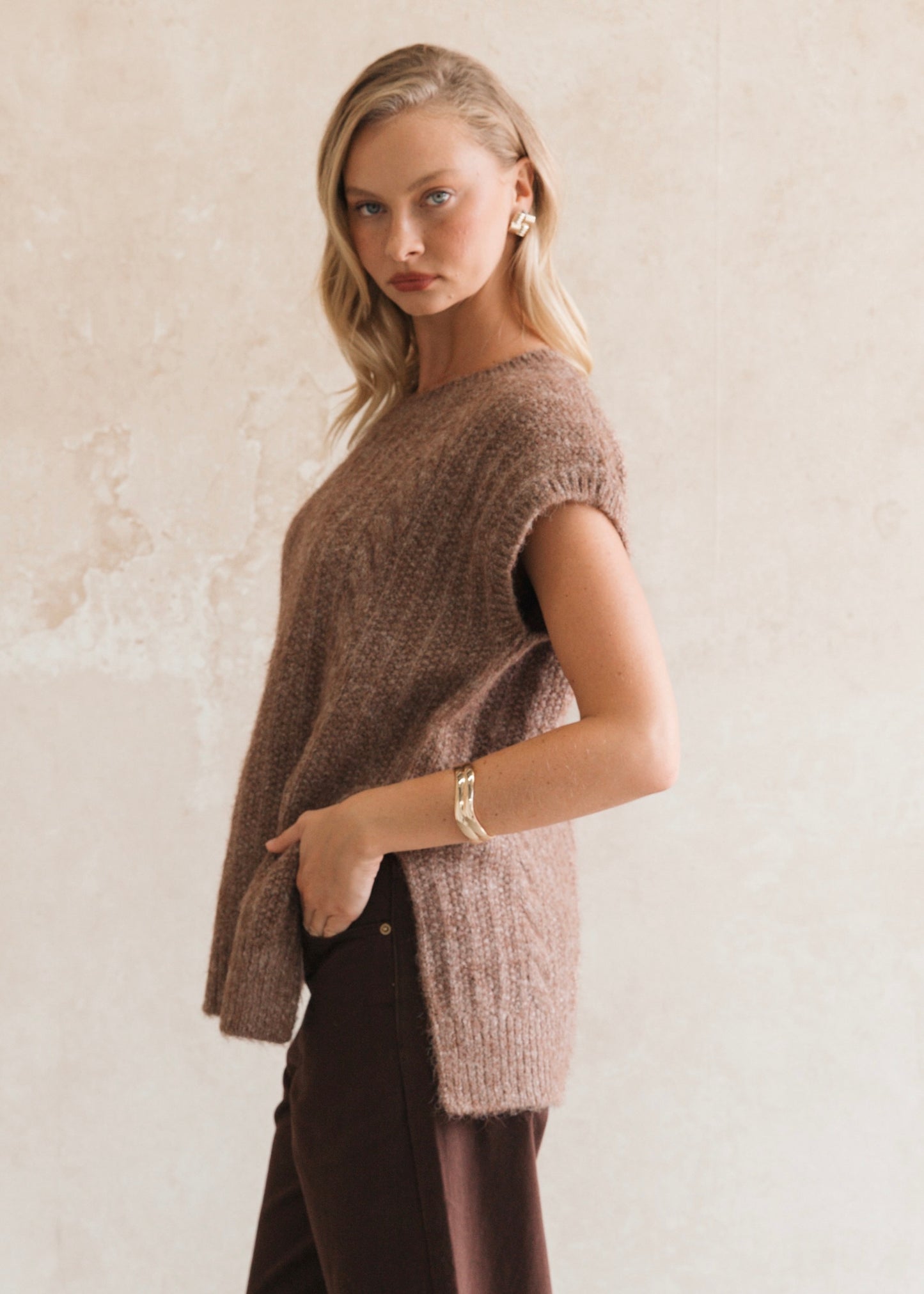 Fluffy Cable Knit Vest | Chocolate