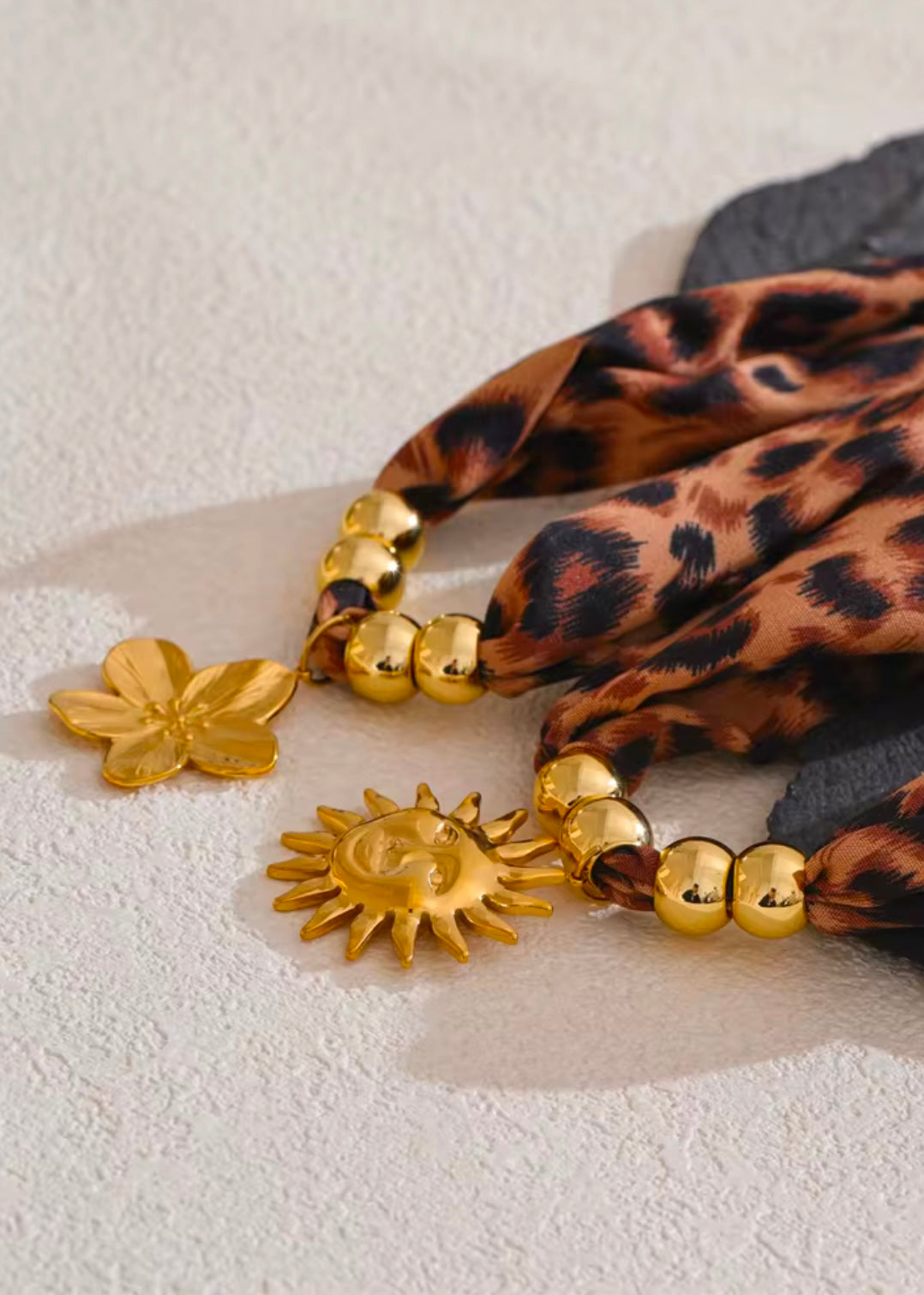 Cleo Flower Leopard Necklace