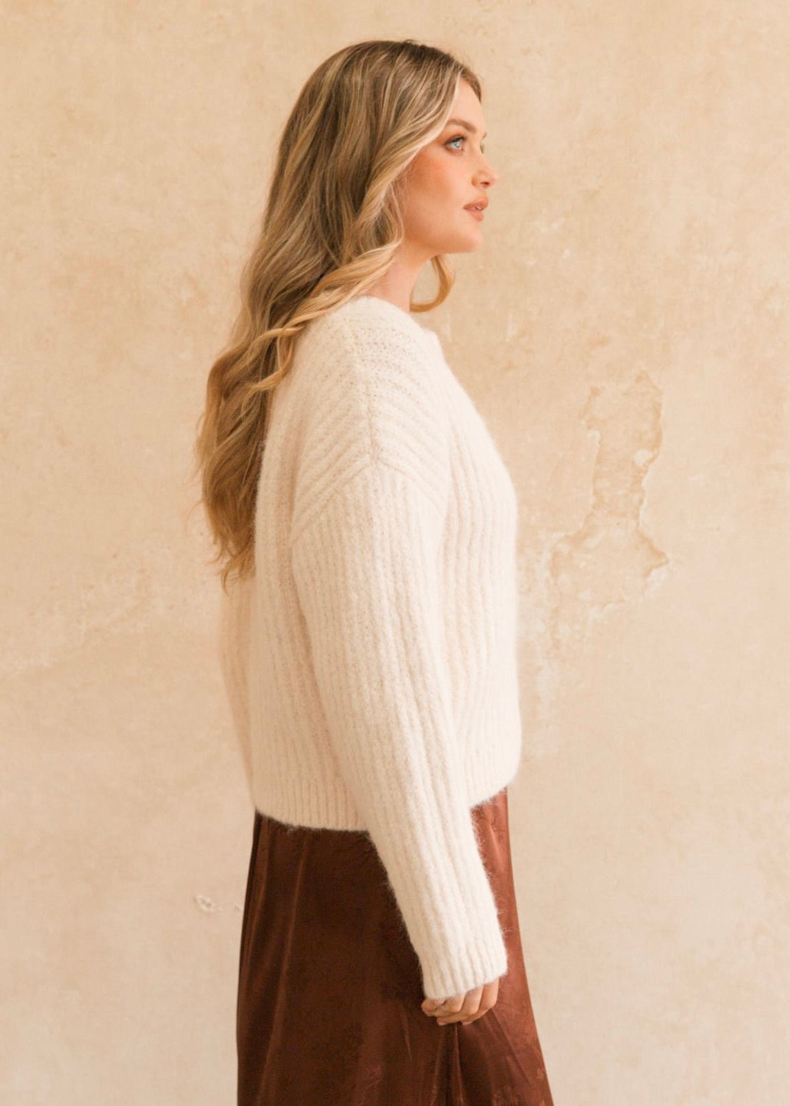 Ruby Noir Cardigan | Pearl Mist