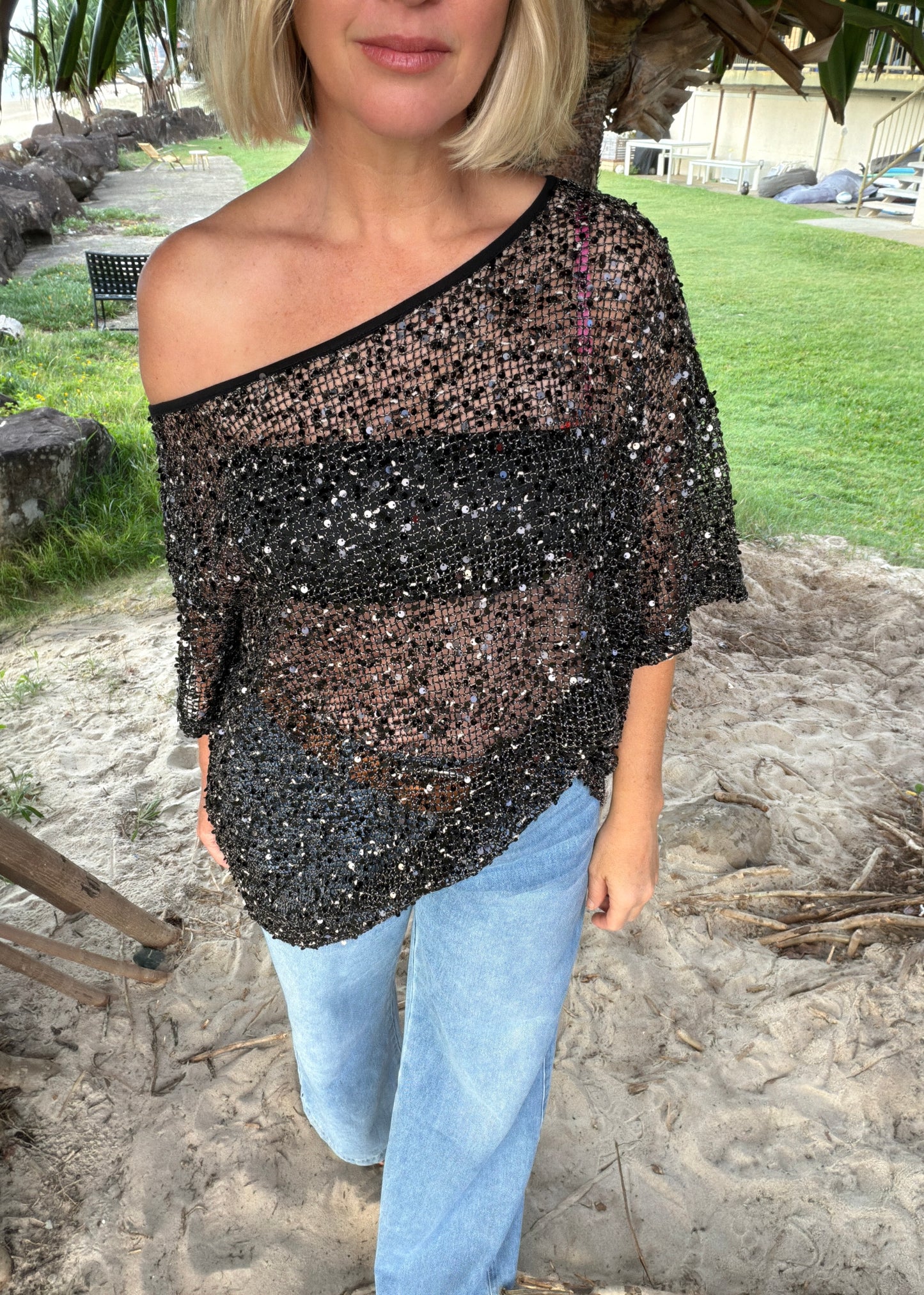 Off Shoulder Tassle Sequin Tee | Black
