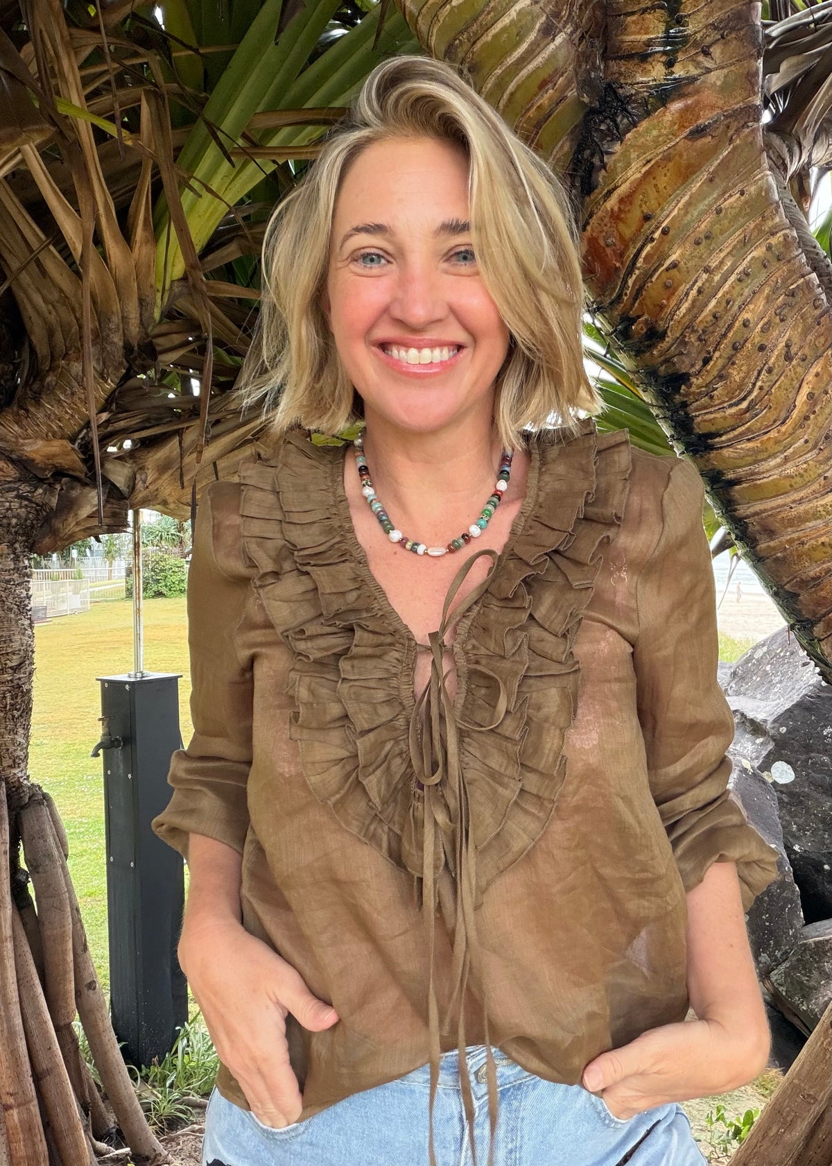 Ruffle Shirt - Khaki