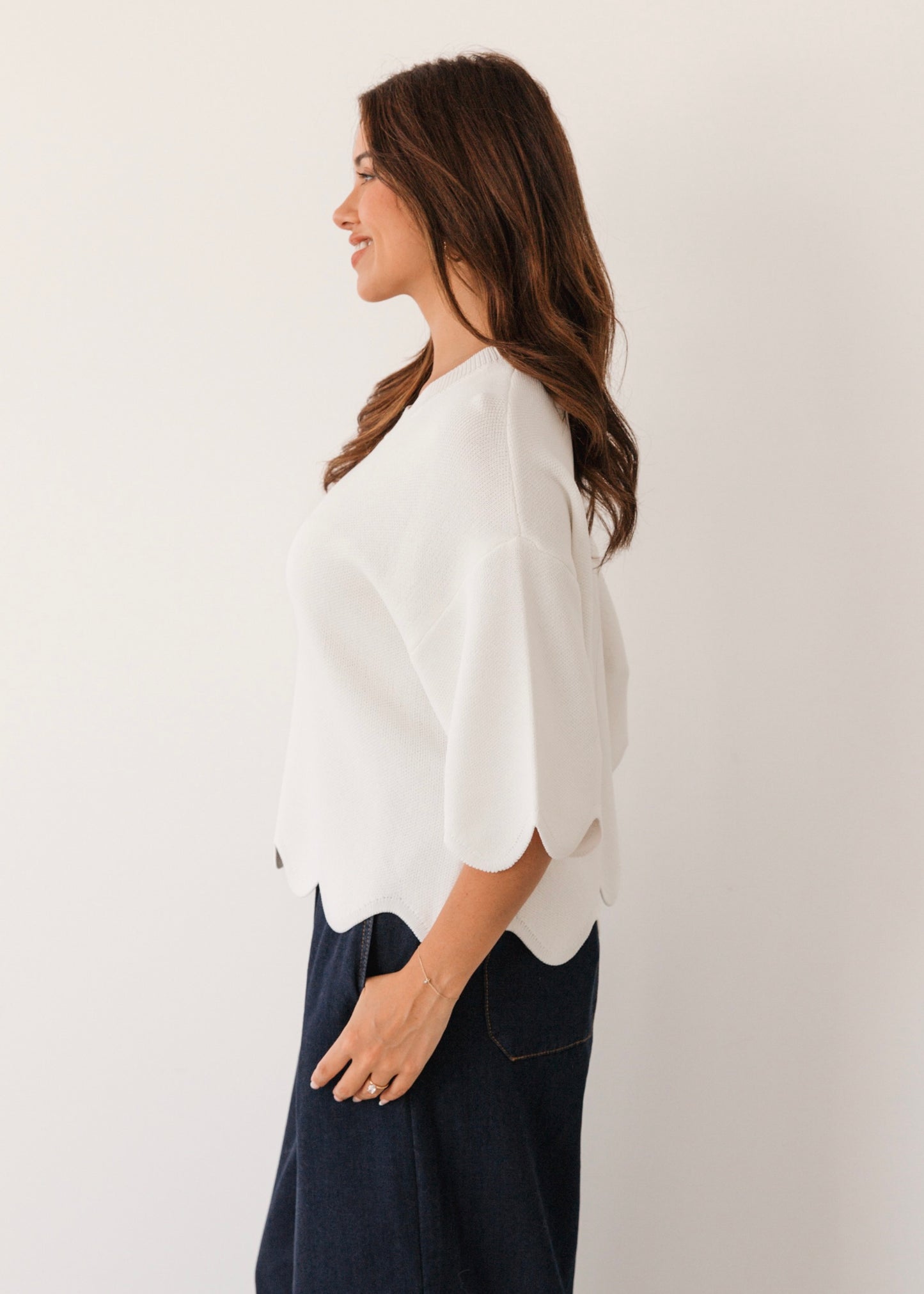 Scalloped Edge Knit T | White