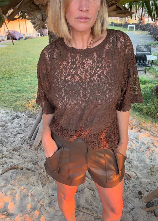 Lace Tee| Brown