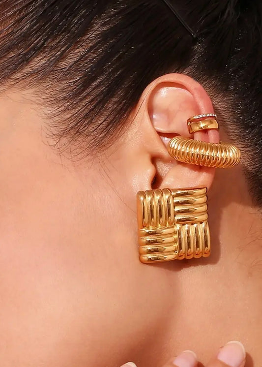 NYC Gold Earring