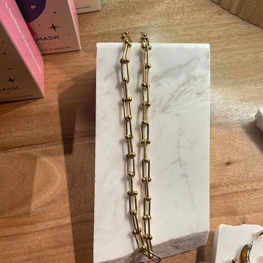 18k Gold PVD plated necklace U shape